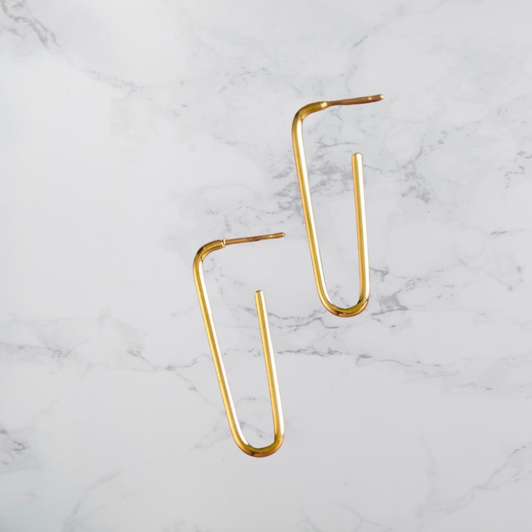 18k Drop Earrings